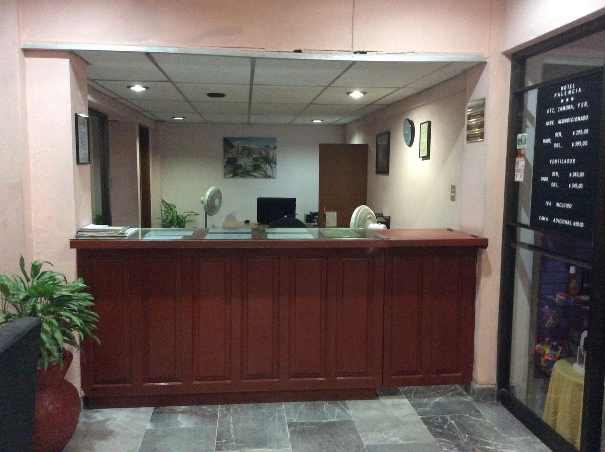 Hotel Palencia Gutiérrez Zamora 外观 照片