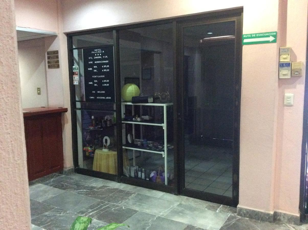 Hotel Palencia Gutiérrez Zamora 外观 照片