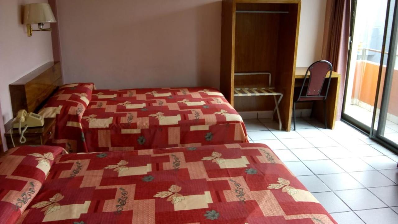 Hotel Palencia Gutiérrez Zamora 外观 照片